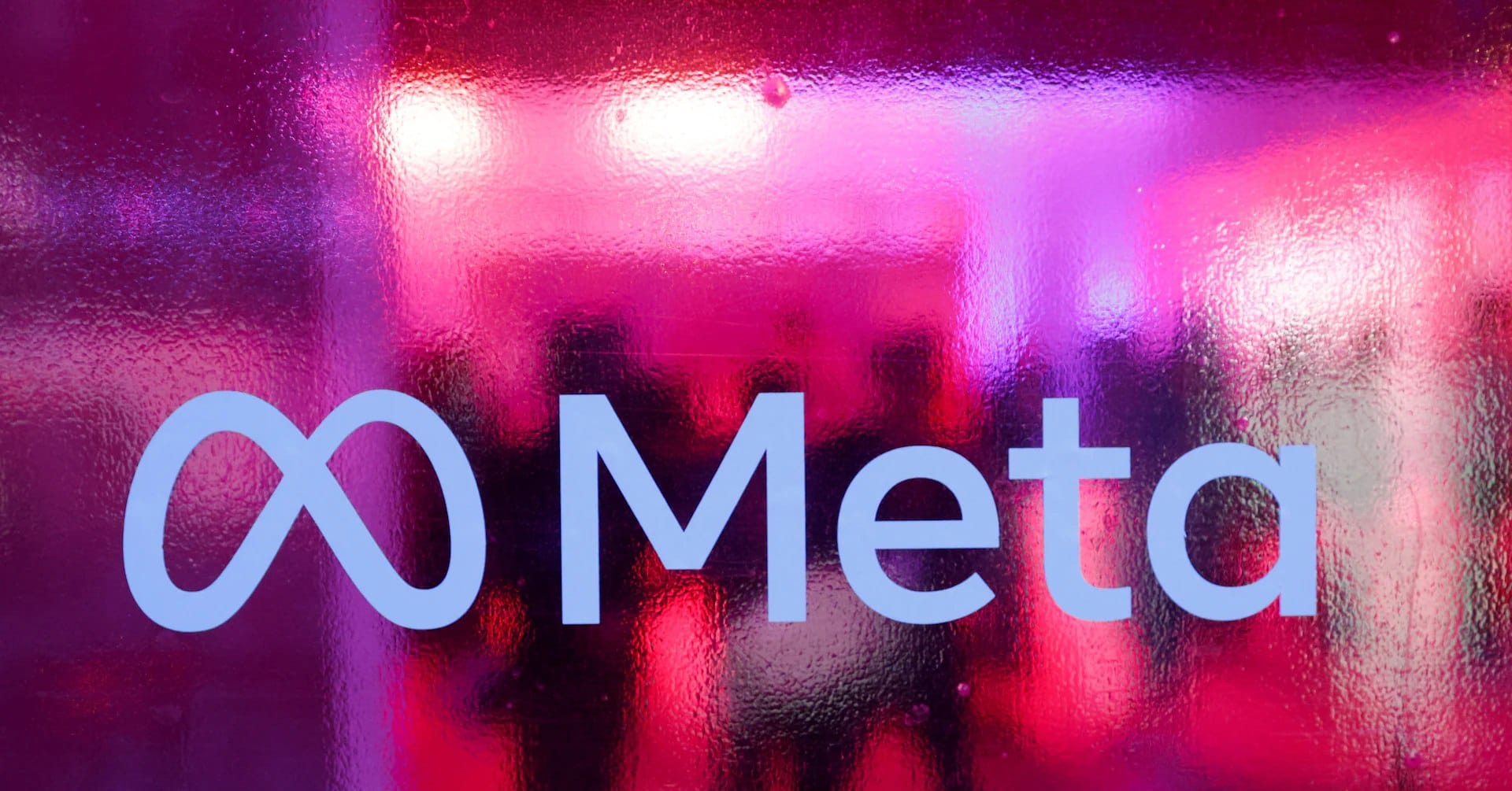 中国审查 Meta 收购 Manus，两名联合创始人被限制离境