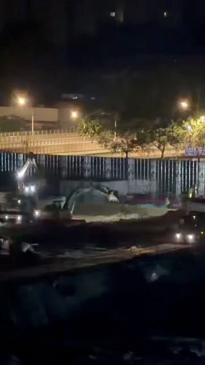 深度求索研究员深夜发帖控诉：字节跳动工地凌晨施工扰民，投诉反遭封号