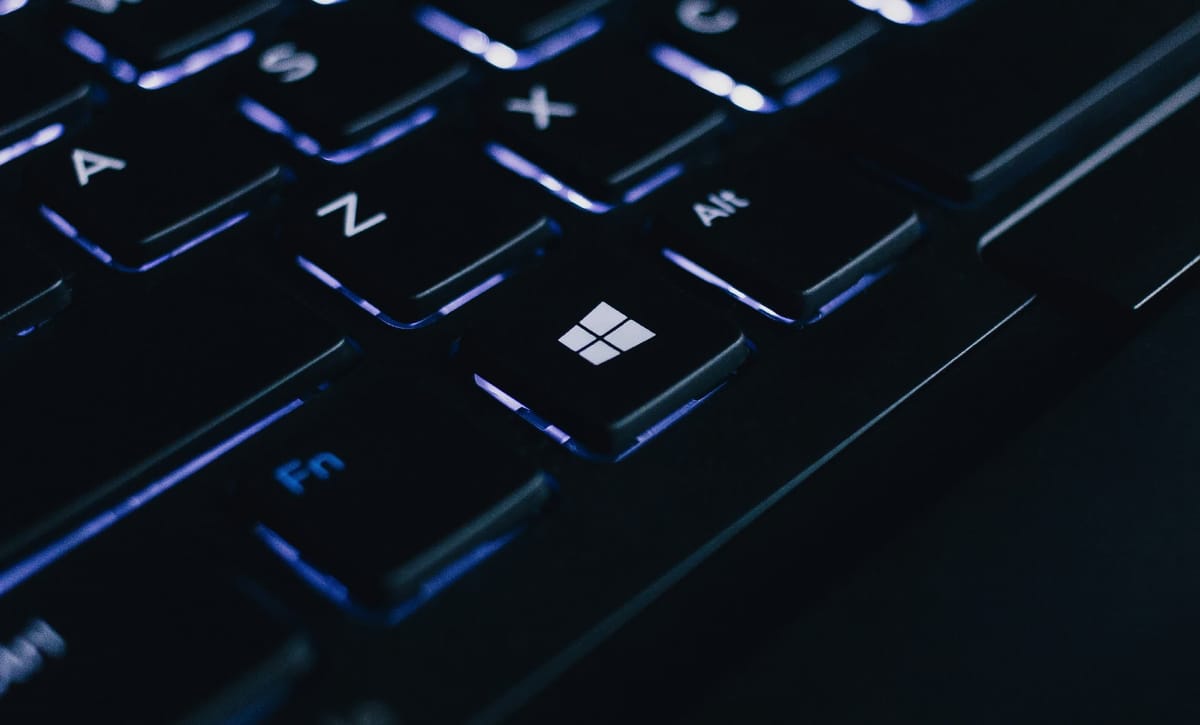 微软多款产品将于 2026 年停止支持，Office 2021 和 Windows 11 24H2 在列