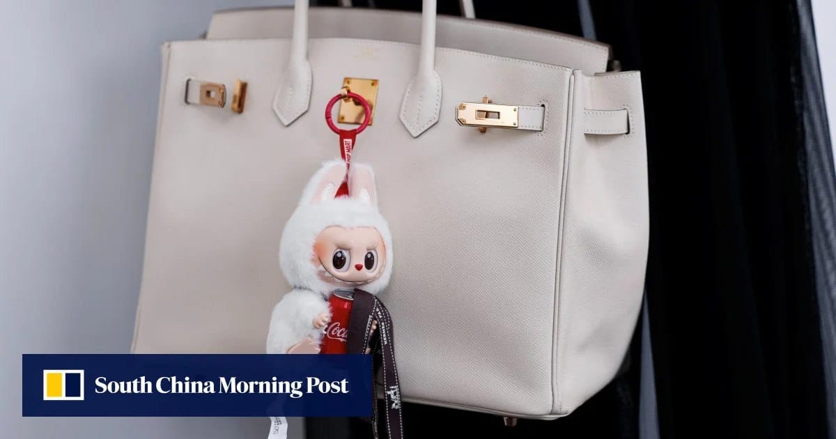 中国学者建议消除“奢侈品恐惧症”以提振消费