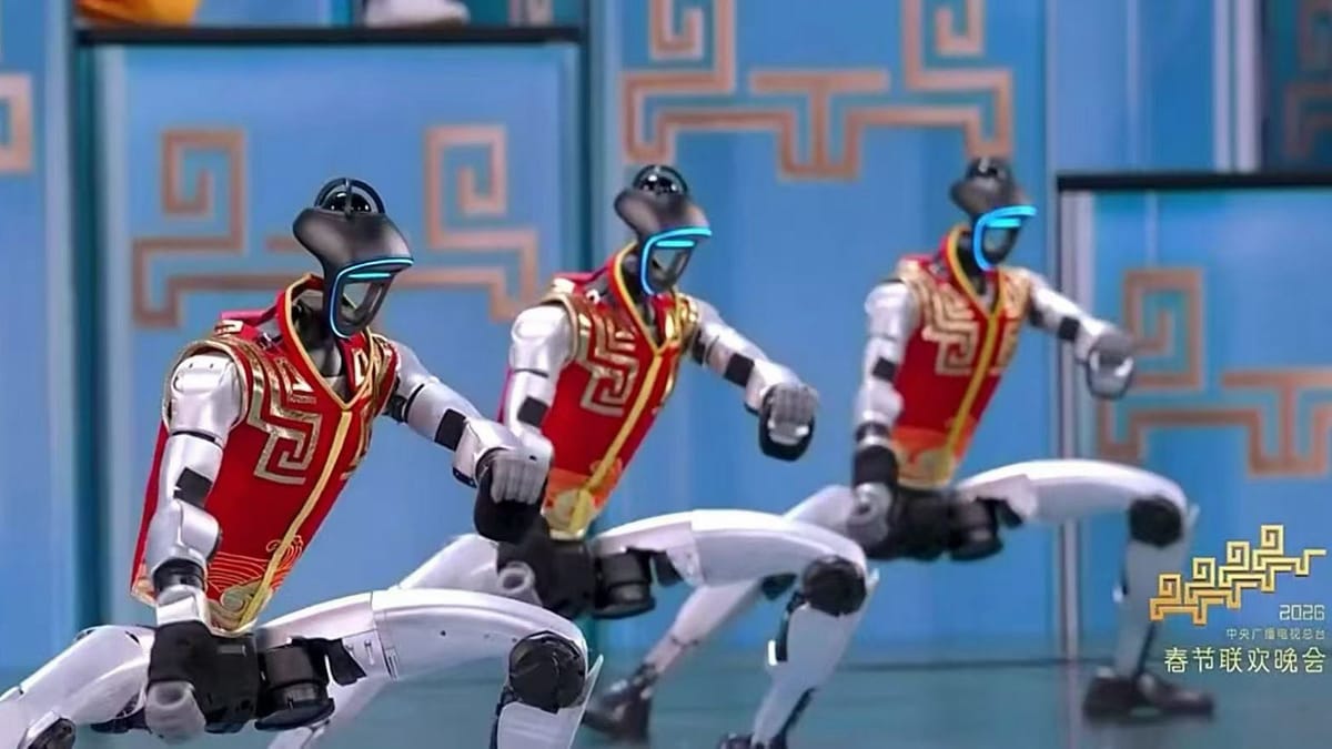 春晚机器人表演带动京东搜索量增长超 300%