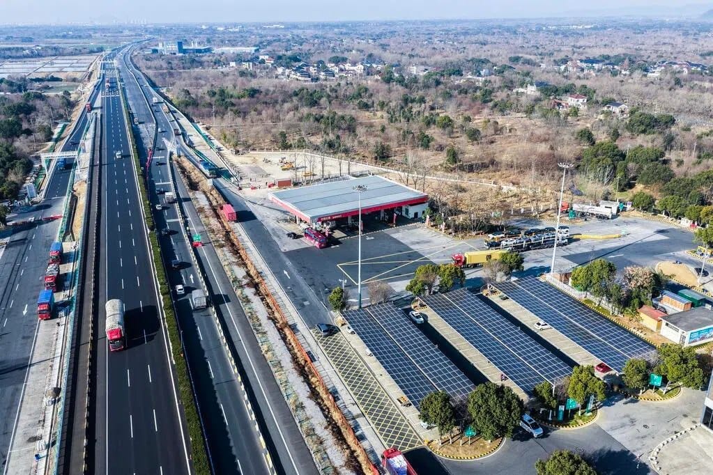 全球能源危机推升中国清洁技术出口激增